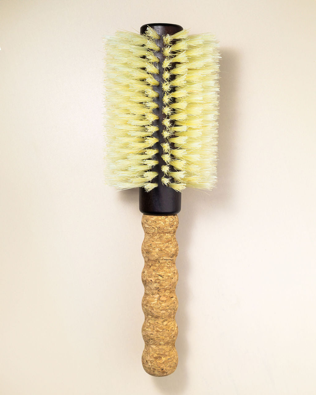 Round Large Bristle Brush